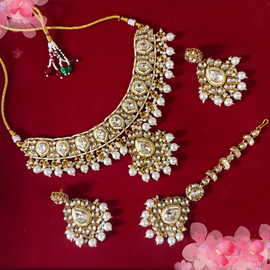 PRINCESS IN VIBES KUNDAN CHOKER BAALI SET
