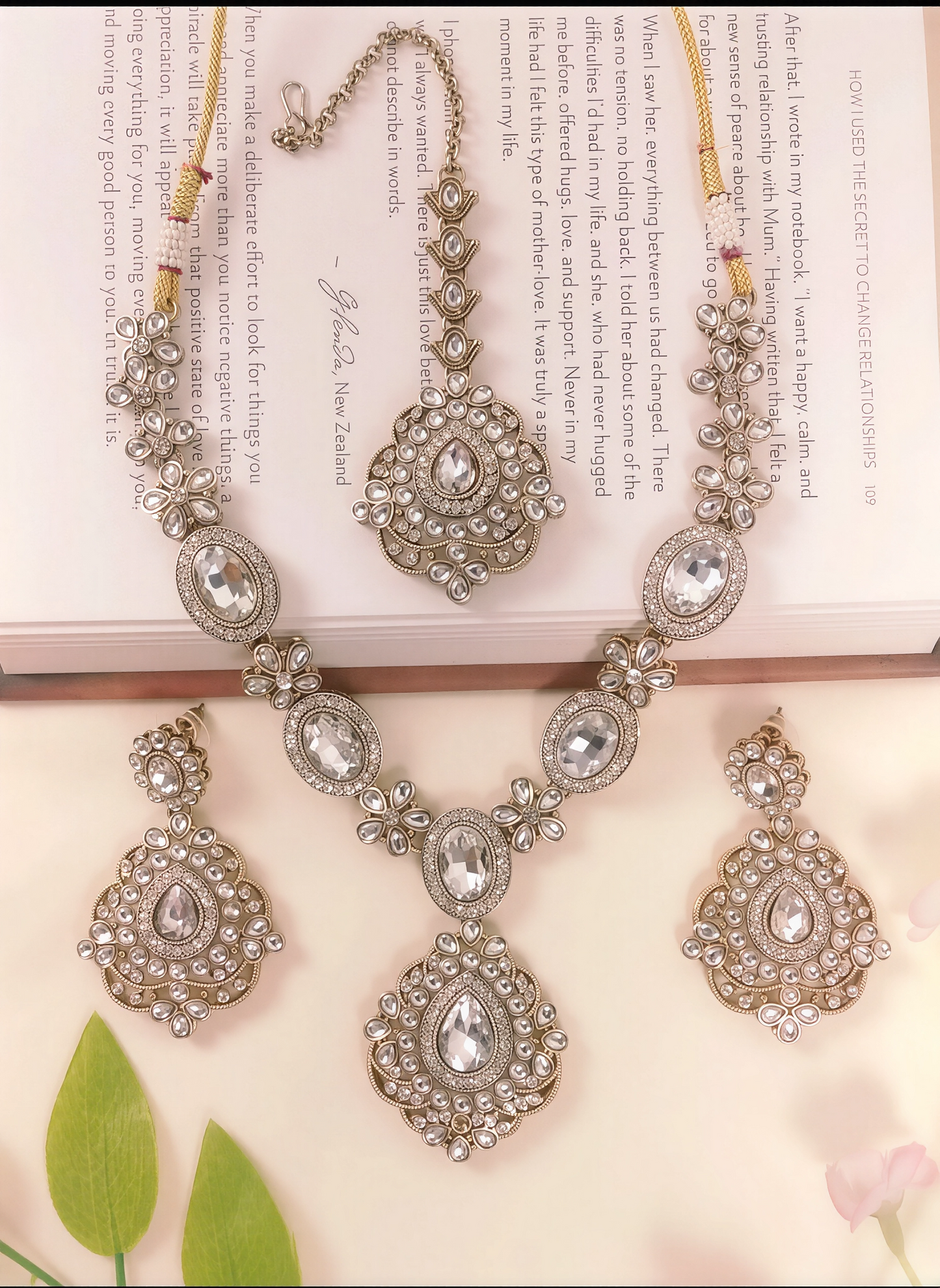 REGAL AD AND POLKI NECKLACE SET