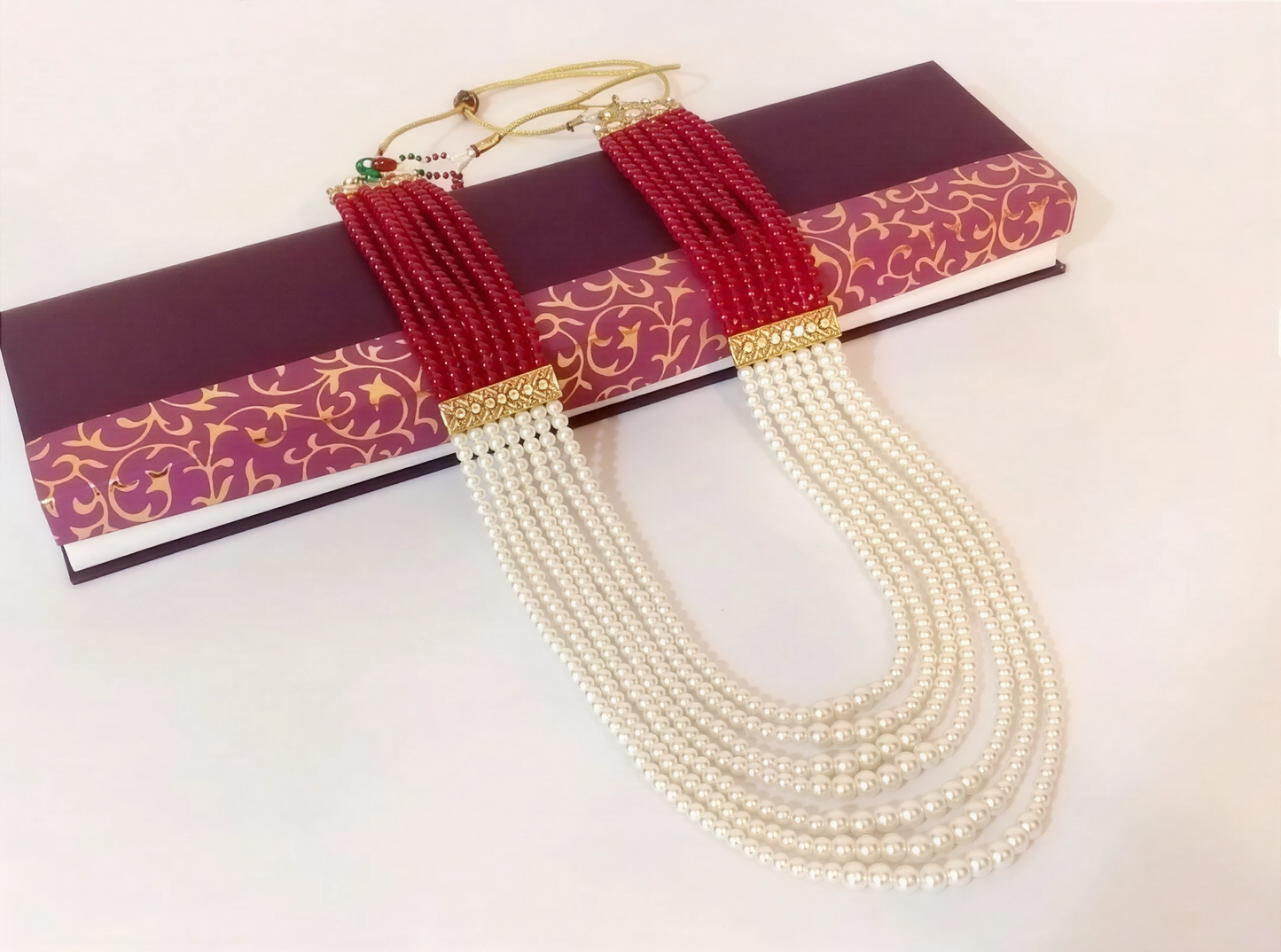 TIMELESS REDIANT PEARL NECKLACE