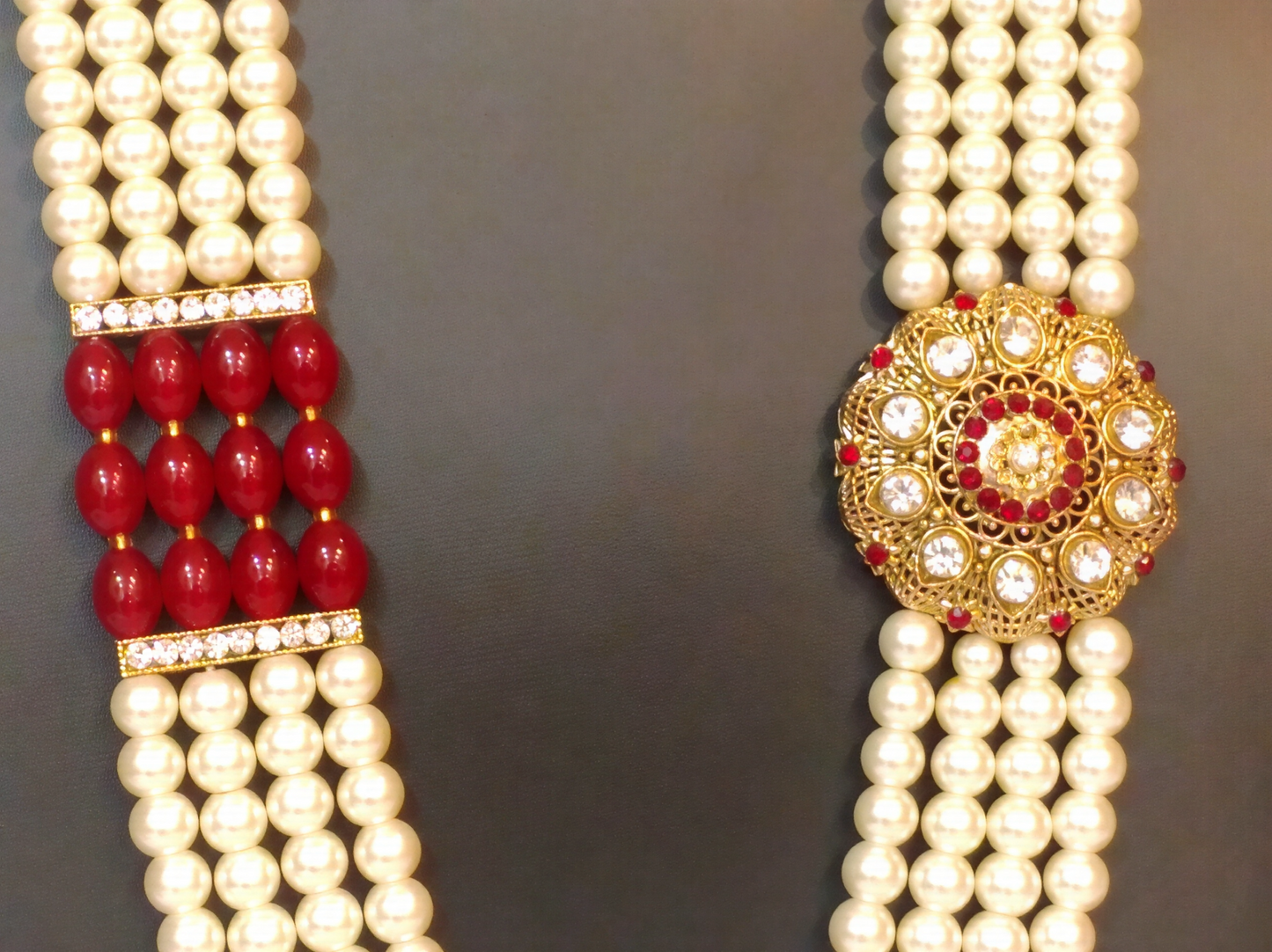 TIMELESS REGAL PEARL NECKLACE