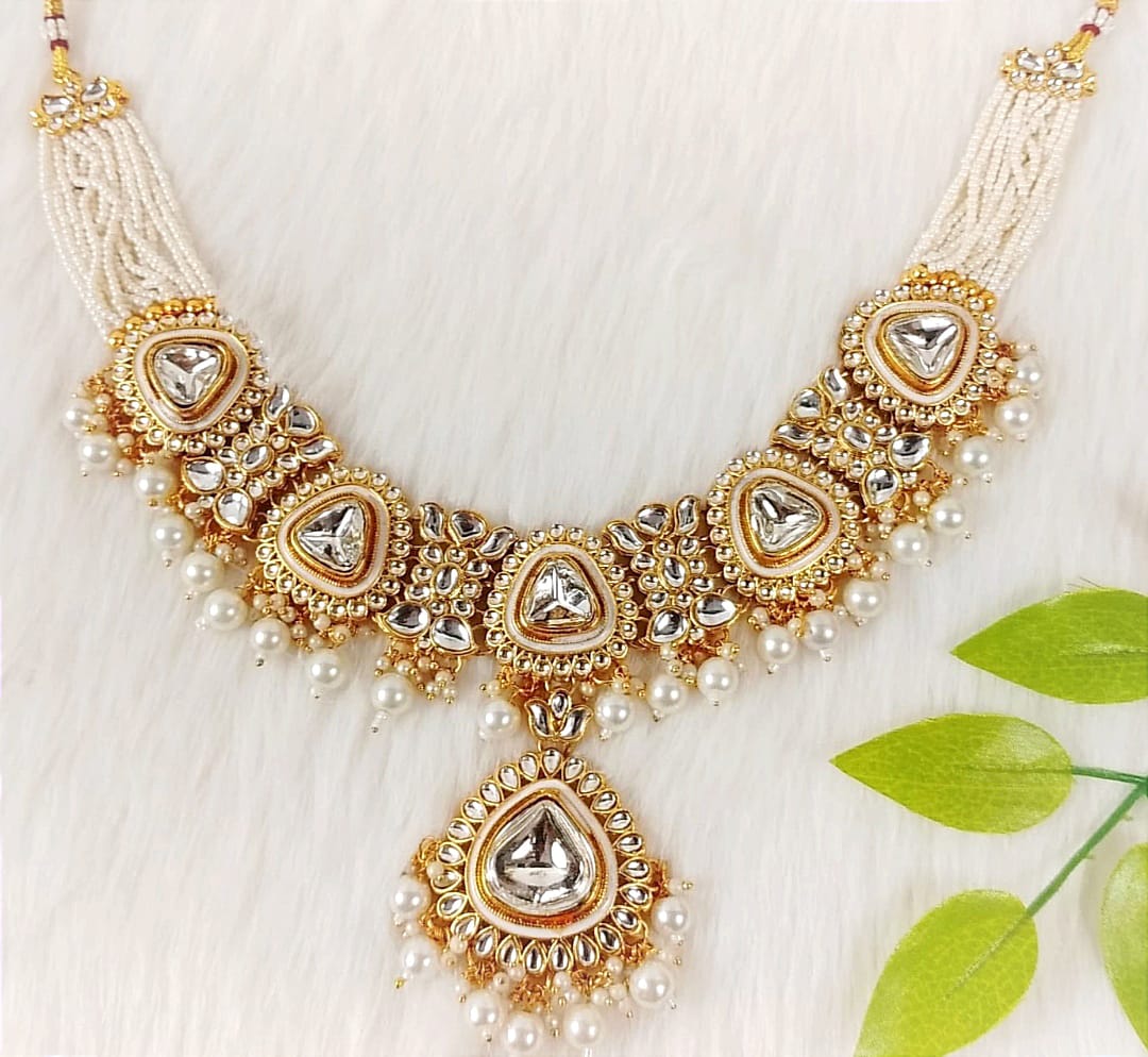 YASHODHARA KUNDAN POLKI PEARL WHITE SEMI BRIDAL SET